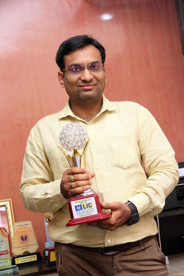 Mr. Vijay Bankapur